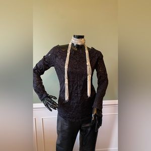 A diva Lace Top